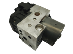 Abs Pumpe Nissan Primera 476609F620 0265216839 0273004566 63568