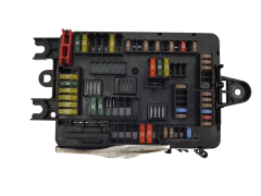 Sikringsboks 6114 V8 9337881 01 19447.000.001 BMW 19053