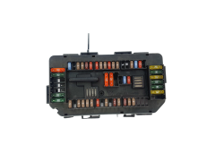 Sikringsboks 6114 V7 9337879 01 BMW