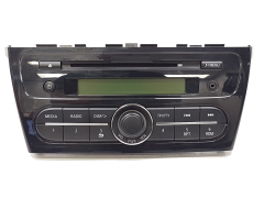 Radio CD-afspiller Mitsubishi Space Star 8701A621 DY-1 ME3E21-4-T
