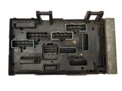 Sikringsboks Chrysler 04869001AJ 04869204AM 19750