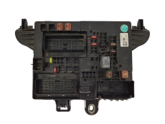 Sikringsboks 13277318 1327731801 Opel GM 20771