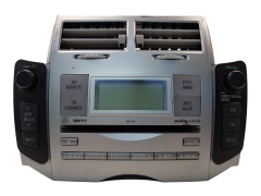 Radio CD-afspiller Toyota Yaris 86120-0D210 CQ-TS0570LC W58824 1013
