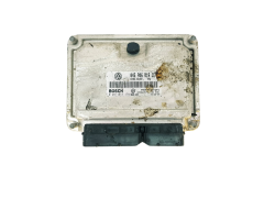 Styreenhed 045906019CE 0281013179 Skoda Bosch 33237