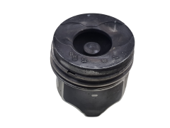 Motorstempel N 7701472835 Renault 1.9 dCi