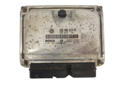 Styreenhed 0281015334 038906019PF Skoda Bosch 1078