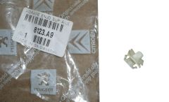 Monteringsclips Błotnika Forside Ny Original 8123.A9 8123A9 Citroen C3 Picasso