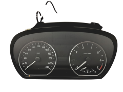 Speedometer BMW 1 E87 9166813-01 1024932-84 Johnson