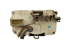 Dørlåsemekanisme Højre Forside 9136J1 Peugeot 306 Kiekert 10684