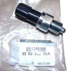 Bakgearsensor Ny Original 320066J00A Renault