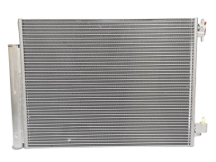 Airconditionkondensator Dacia Dokker Duster 921006843R Valeo Ny Original