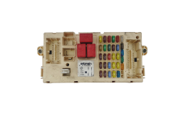 Sikringsboks 51758251 Fiat 40506