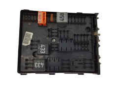 Sikringsboks 1K0937124K 0-1418986-1 VW Audi Skoda Seat 20755