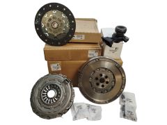 Dobbeltmassesvinghjul + kobling Citroen Peugeot 1628934680 Original