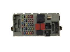 Sikringsboks Fiat 46774357 NPL 46552681 CPL Delphi 20551