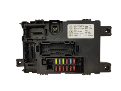 Sikringsboks Fiat 00517954290 28079637 Delphi 19728