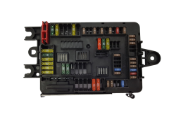 Sikringsboks 6114 V8 9337881 01 19447.000.001 BMW