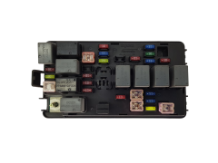 Sikringsboks Chevrolet 96427973 Tyco 20202