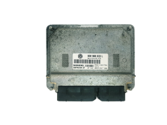 Styreenhed 03E906033L 5WP40194 07 VW Siemens 32459
