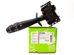 Lyskontakt Master III Movano NV400 2556000Q0K valeo Lyskontakt Master III Movano NV400 2556000Q0K valeo
