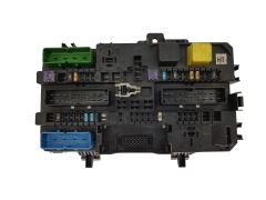 Sikringsboks 13222173 5DK008669-33 Opel GM Hella 20608