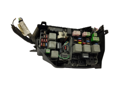 Sikringsboks Ford 6G9T-14A067-AB