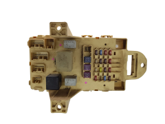 Sikringsboks Toyota 82730-0D040 2904