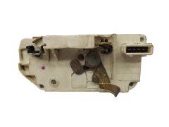 Dørlåsemekanisme Venstre Bag 913739 Peugeot 306 Kiekert 10708