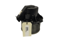 Varmemotorblæser Mercedes Sprinter W906 A0008356107 Behr