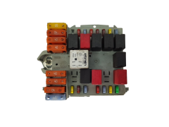 Sikringsboks Fiat 51738102 0051738102057657 19876