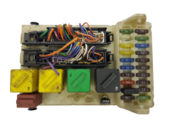 Sikringsboks Ford 93BG-14A073-EG