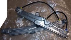 Vinduesregulator Venstre Forside Original 807216427R Renault