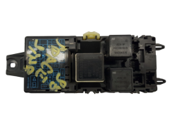 Sikringsboks Mitsubishi MR31828