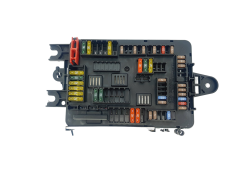 Sikringsboks 6114 V8 9337881 01 BMW 37903