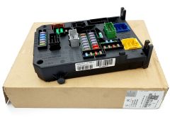 Sikringsboks Original Citroen Peugeot C4 Picasso 1611428080