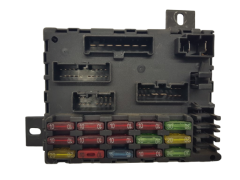 Sikringsboks Fiat 46443390 20104