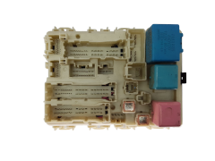 Sikringsboks Toyota 82730-52700 20200