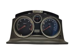 Omdrejningstæller Opel Astra H Zafira B 13267567UX 2395