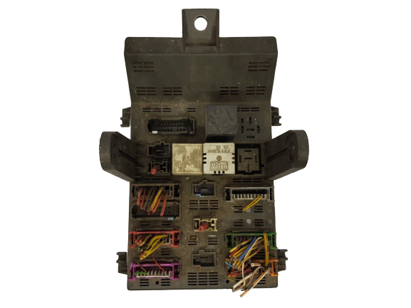 Sikringsboks Renault 7703297637 main product photo