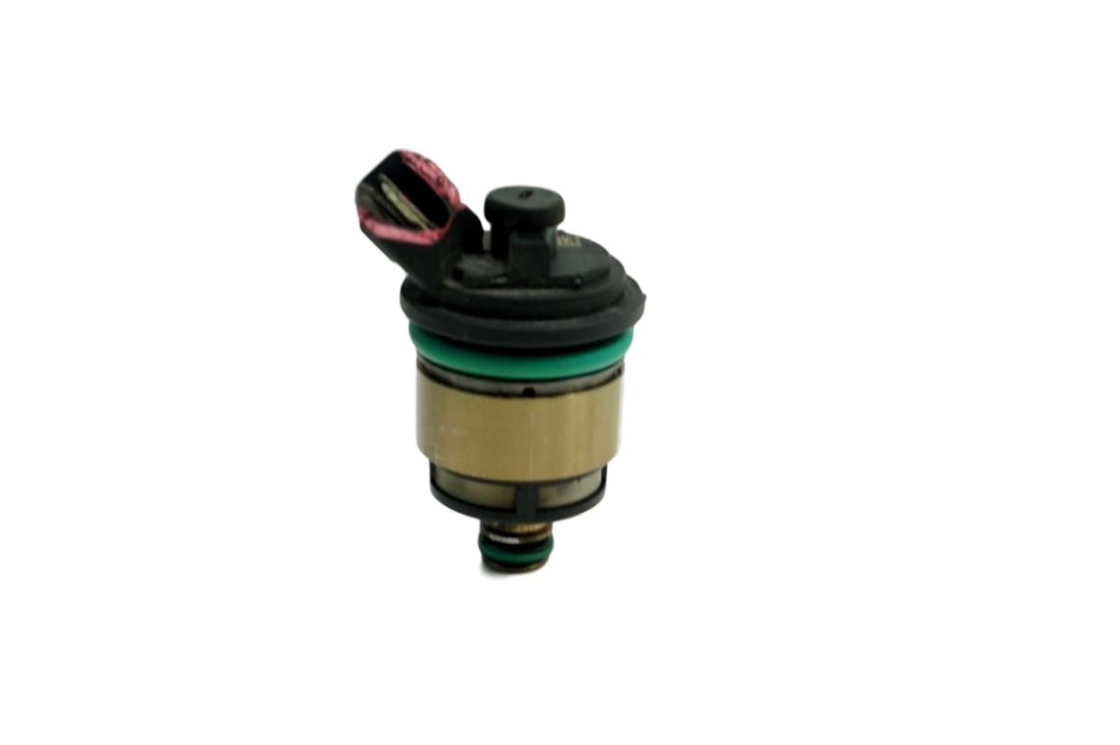 MED-gasinjektor 67R010234 110R000058 1020 main product photo