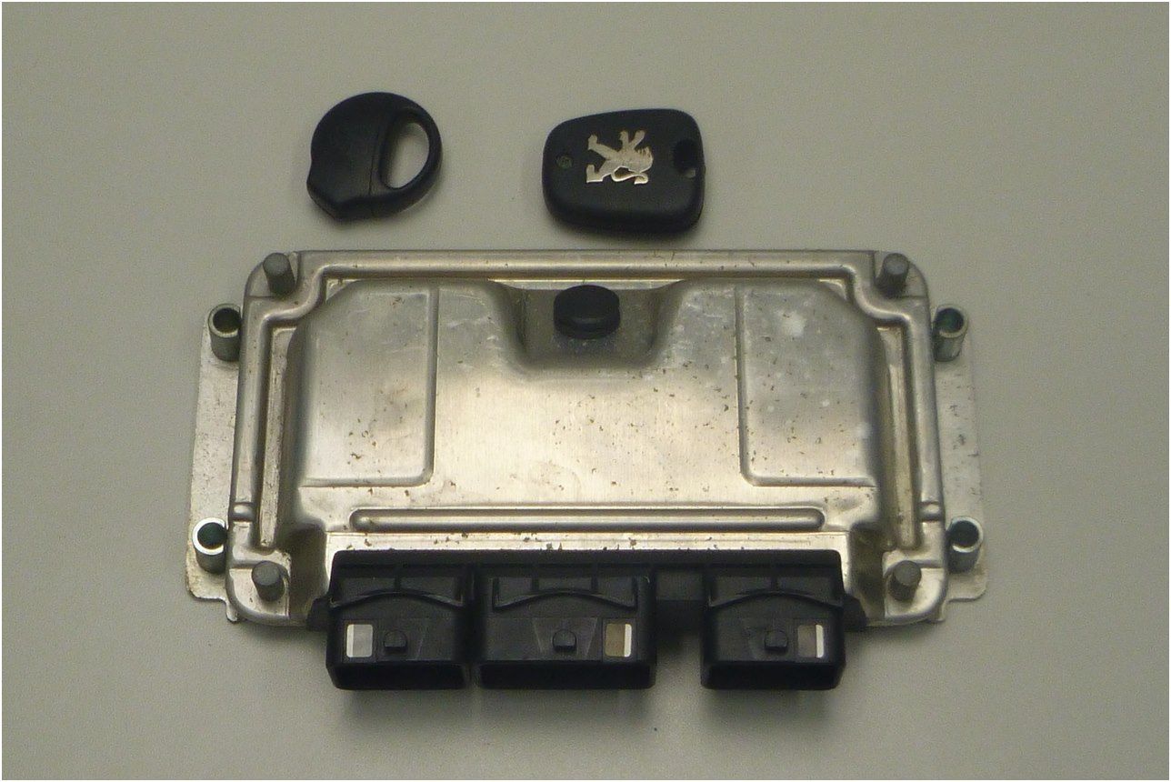 ECU Motorstyreenhed 206 1,6 0261207477 9647481580 main product photo