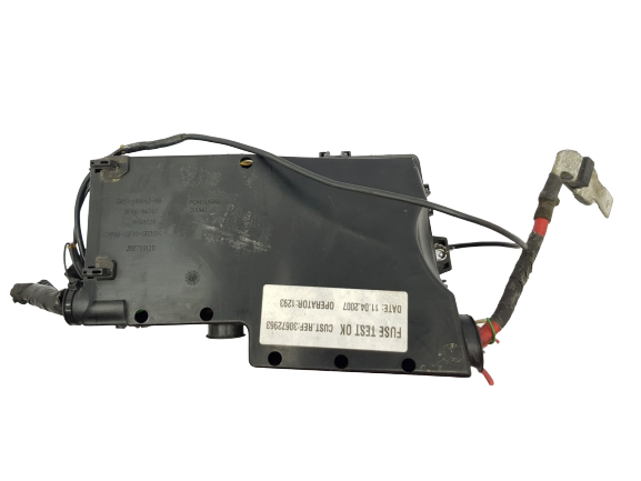 Sikringsboks Volvo 8688040 19526 main product photo